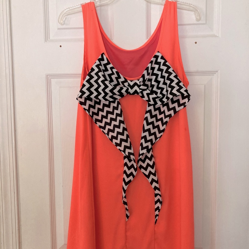 Party dress with bow